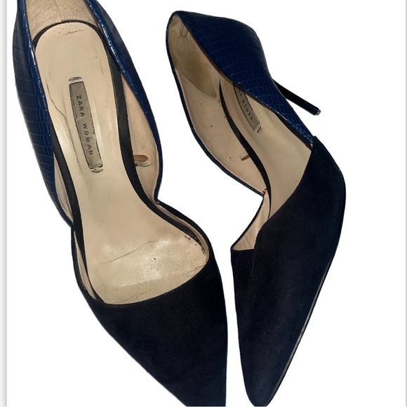 Zara Women Sz 38 US 8 Navy Blue Snake Print Suede Pointed Toe Heels - Picture 3 of 10